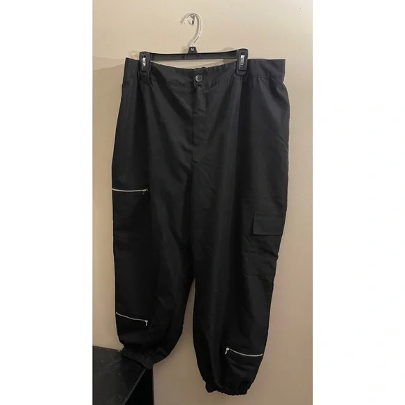 SOLD - Picture 4 of 6